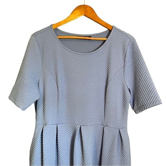 3 for $30! APT. 9 blue 1/4 sleeve dress with pockets - Picture 2 of 9